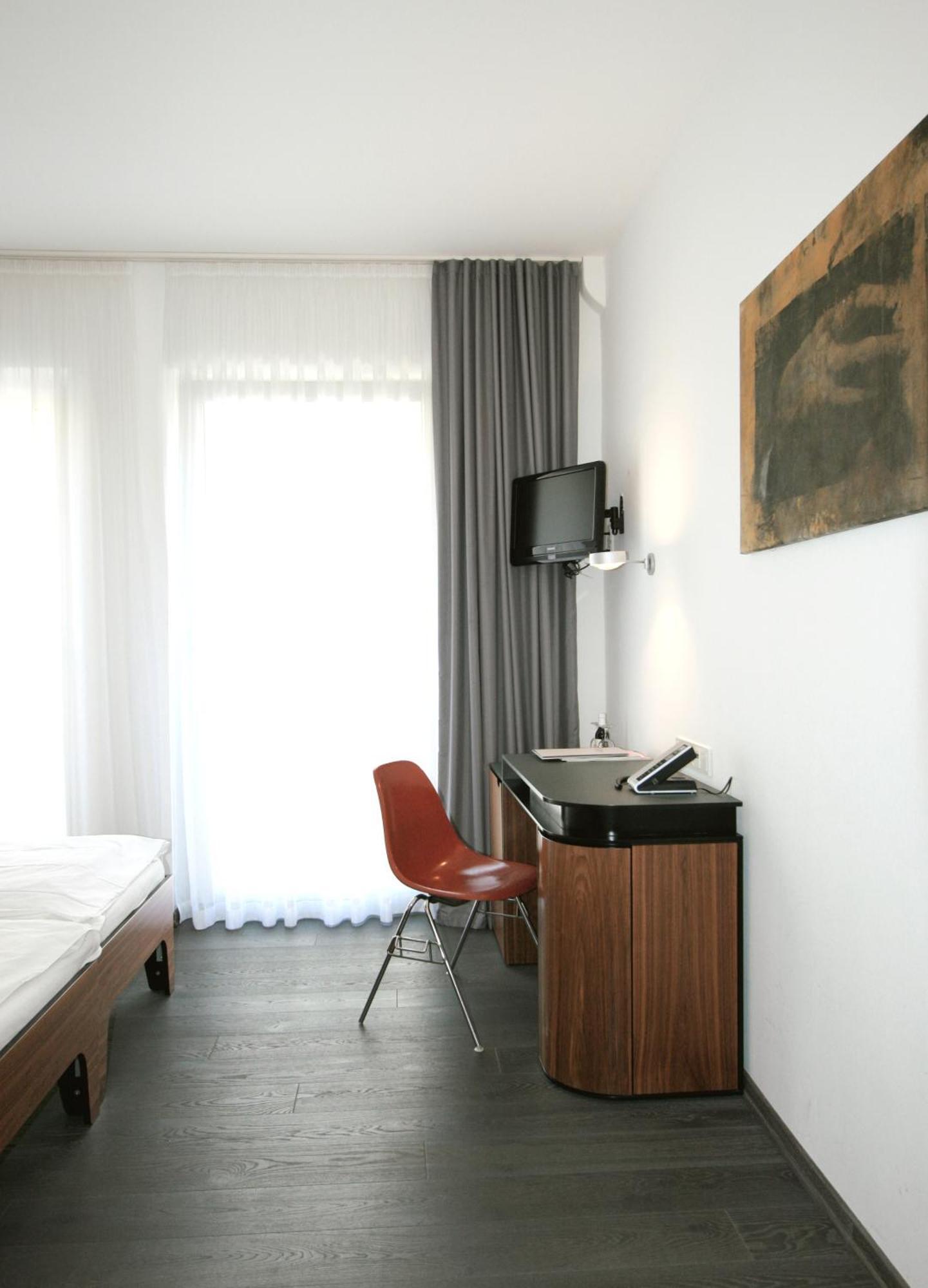 Chelsea Hotel Köln Rom bilde